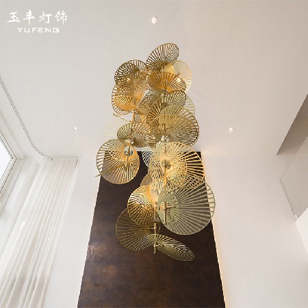 Golden retro personalized art decorative lamp